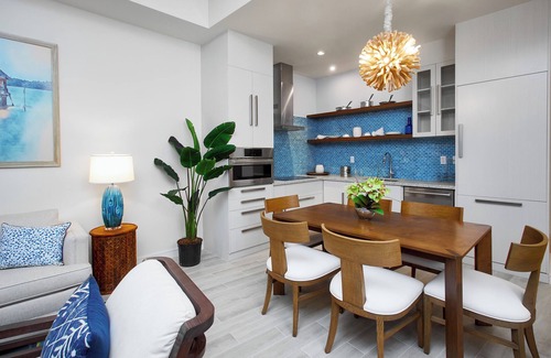 Nassau Apartamento | Oceanfront Two Bedroom Residence