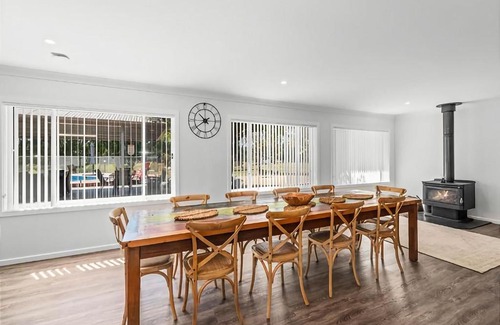 Mogo Casa | Marie's Rest managed by Batemans Bay Accom