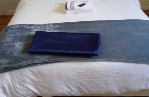 Ives Estates Condominio | Marie Yves comfort stay