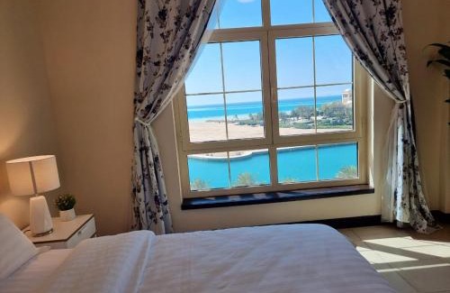 Bay La Sun Apartamento | Marina two-bedroom apartment