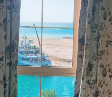 Bay La Sun Apartamento | Marina two-bedroom apartment