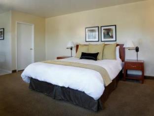 Corte Madera Hotel | Marin Suites Hotel