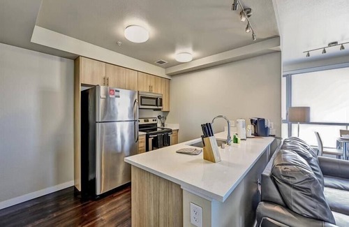 Del Rey Apartamento | Marina 2BR nr LAX Attractions & mins to the Beach | MDR