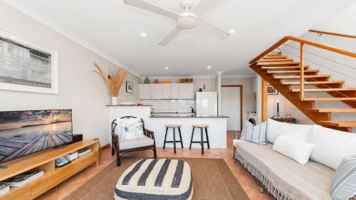 Killcare Casa | 'Marina Bay View' By HolidayCo
