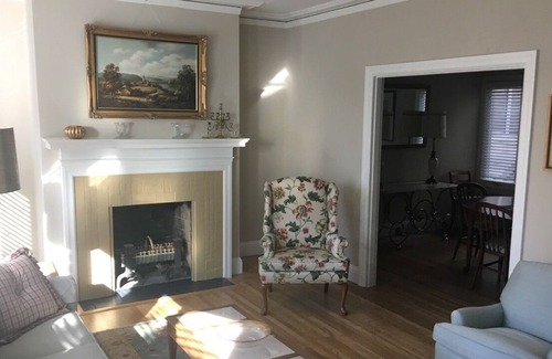 Marina District Condominio | MARINA, dos habitaciones, dos baños.