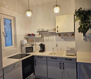 Enying Casa | Marina Cottage