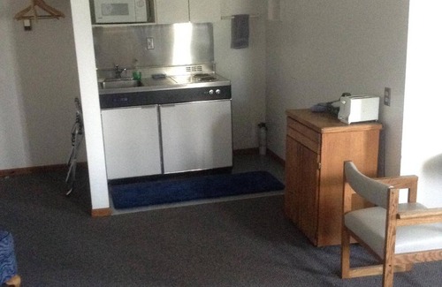 Seward Hotel | Marina Motel