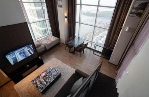 George Town Complejo | Maritime suite Karpal sign sea view