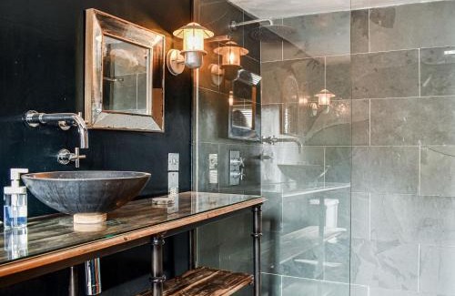 Knaresborough Casa | Market Place View