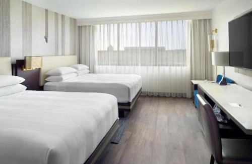 Overland Park Hotel | Marriott Kansas City Overland Park