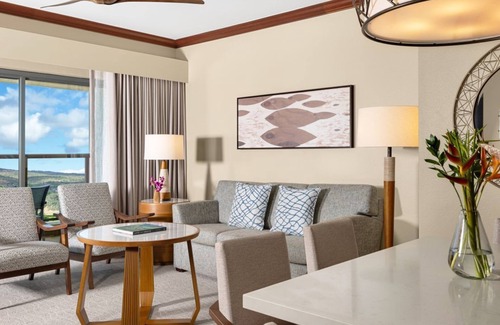 Ko Olina Complejo | Marriott Ko Olina Beach Front Resort 2 bedroom mountain view for Christmas!