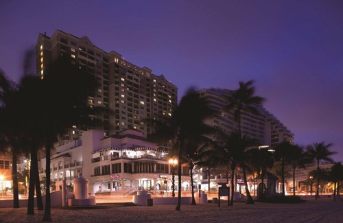 Barrier Island Condominio | Marriott's BeachPlace Towers 2 Bedroom 2 Bath