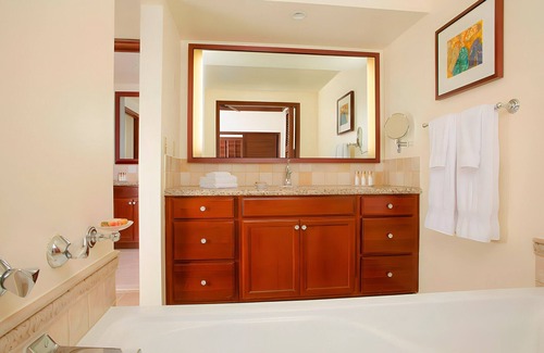 Ko Olina Complejo | Marriott's Ko Olina Beach Club Studio - Many Dates Available!