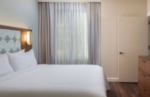 Waikiki Hotel | Marriott Vacation Club, Waikiki (Studio)