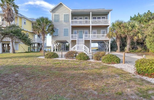 Oak Island Casa | Marsh Madness by Oak Island Accommodations