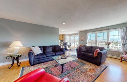 Lancaster Casa | Martin Grandview Estate