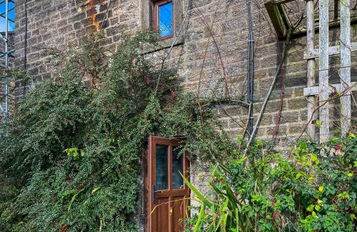 Lofthouse Casa | Martinsgate Snug