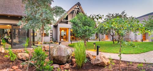 Buffelspruit Casa | Marula Sunrise Lodge, Mjejane Private Game Reserve