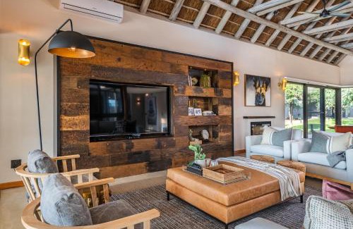 Buffelspruit Casa | Marula Sunrise Lodge, Mjejane Private Game Reserve