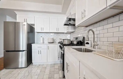 Weehawken Apartamento | Marvelous 2-bedroom apartment with AC in Weehawken Township