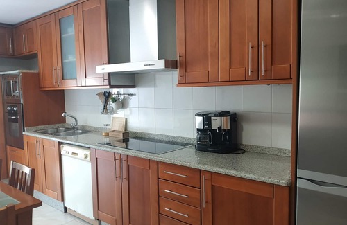 Dean Pequeno Apartamento | Marvelous 3-bedroom apartment with WiFi near the beach in Ribeira