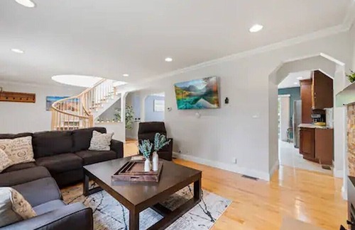 South Blooming Grove Casa | Marvelous 6-bedroom house with AC in Monroe