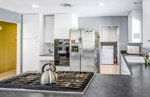 Araby Casa | Marvelous, Dog/Family-Friendly House w/Private Grill, Outdoor Pool, Attached Spa