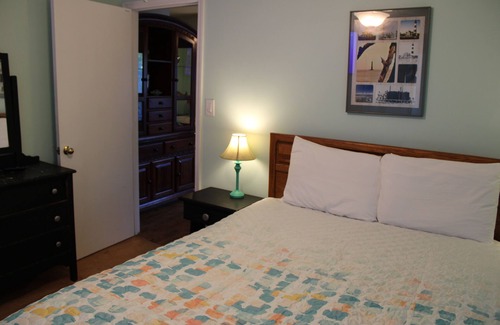 Folly Beach Casa | Maryland Peach ~ Stay for a Peach of a Beach Vacay!