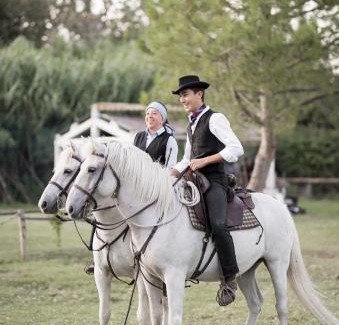 Saintes-Maries-de-la-Mer Cama Y Desayuno | Mas du Menage en Camargue Manade Clauzel