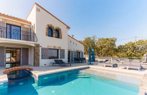 Argeles-sur-Mer Villa | Mas Sureda Soccer field & indooroutdoor pools
