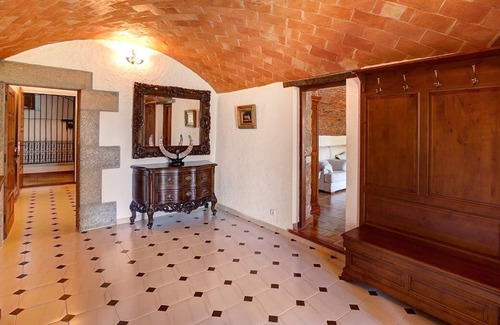 Calonge Cabaña | MASIA SAGUERS DEL VILAR, CON PISCINA CLIMATIZADA