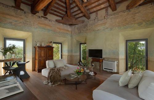 Historic Centre Casa | Massimago Wine Tower
