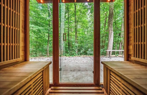 Laurelville Cabina | Master Sculptor's Art Lodge Retreat-Hocking Hills
