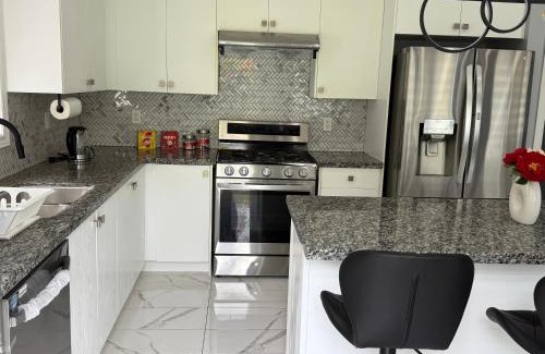 Whitby Casa | masters bet room