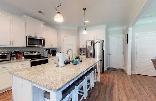 Evans Casa | Masters Rental 2025