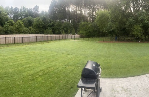 Grovetown Casa | Masters Rental. Brand New Home and secluded from the Masters Craziness.