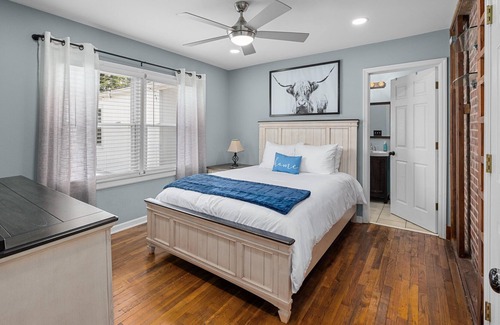 Harrisburg Casa | Masters Rental with Pool!!