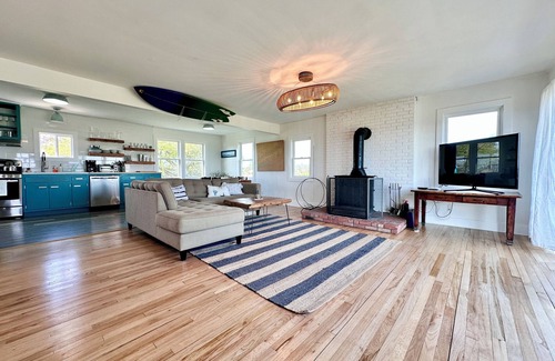 Mastic Beach Casa | Mastic Beach Surf House