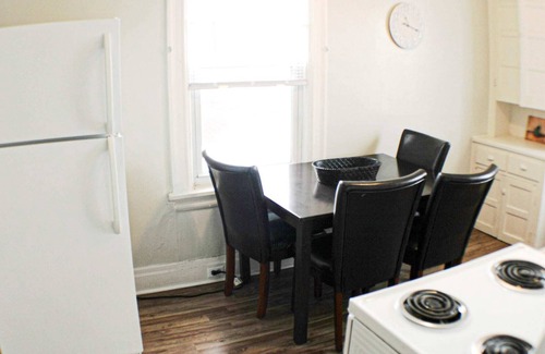 Bloomfield Apartamento | Mathilda Street Trio - City View - 2 Queen Beds