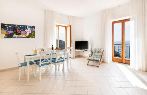 Nerano Apartamento | Matisse Cantone