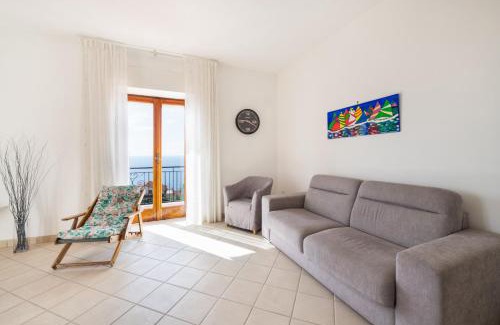 Nerano Apartamento | Matisse Cantone
