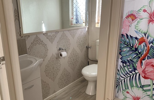 Tauranga Apartamento | Matua 2 bedroom private & secure unit.