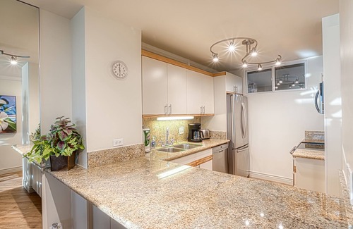 Honokowai Condominio | Tarifas bajas de julio !! Frente al mar y en la playa! Mahana 114 Planta baja 1b / 1b slps4