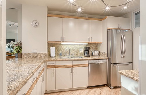 Honokowai Condominio | Tarifas bajas de julio !! Frente al mar y en la playa! Mahana 114 Planta baja 1b / 1b slps4