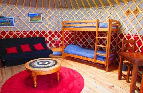 Saint-Georges-des-Hurtieres Otro | Maurienne Outdoor - Nuit insolite en Yourte en Savoie