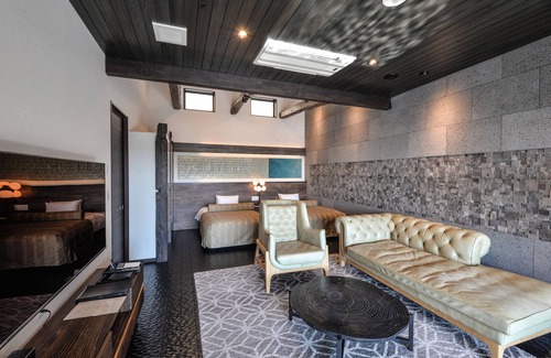 Nishina Casa | Mayu Futahari