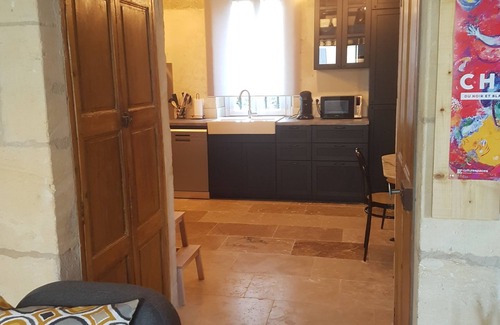 Saint-Etienne-du-Gres Otro | Mazet de Gite Sans Souci