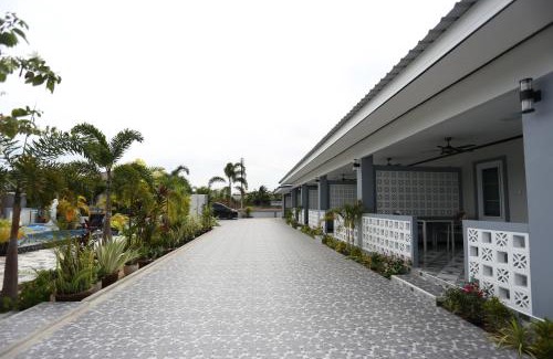 Phe Casa | MB House Resort