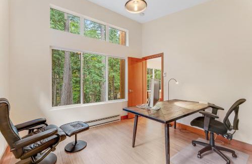 Eastsound Casa | McKinnis Hill Cabin