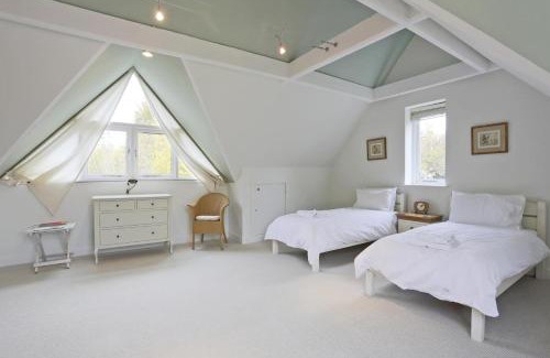 Ufford Casa | Meadow Lodge
